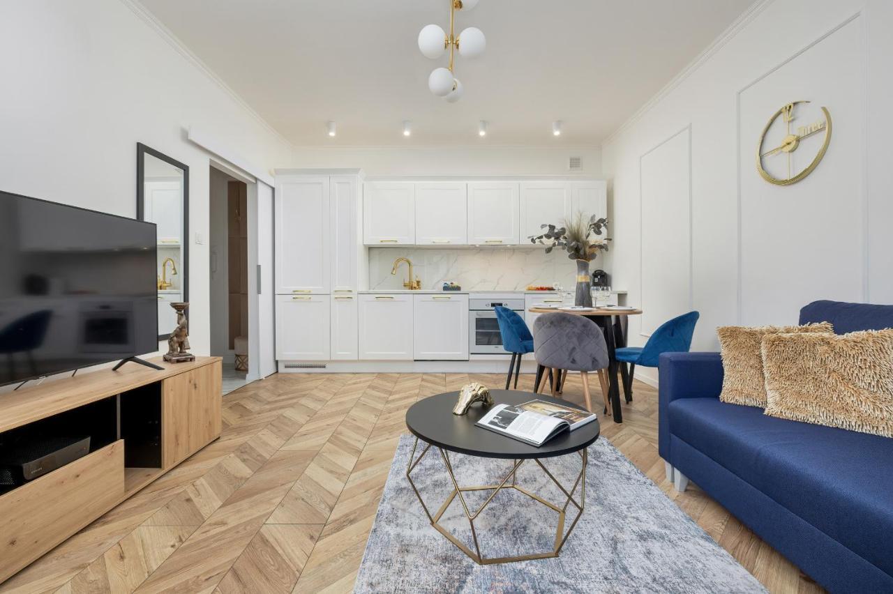 Beautiful One Bedroom Apartment Zamkowa By Rent Like Home Danzig Exterior foto