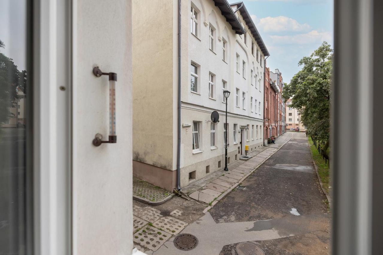 Beautiful One Bedroom Apartment Zamkowa By Rent Like Home Danzig Exterior foto